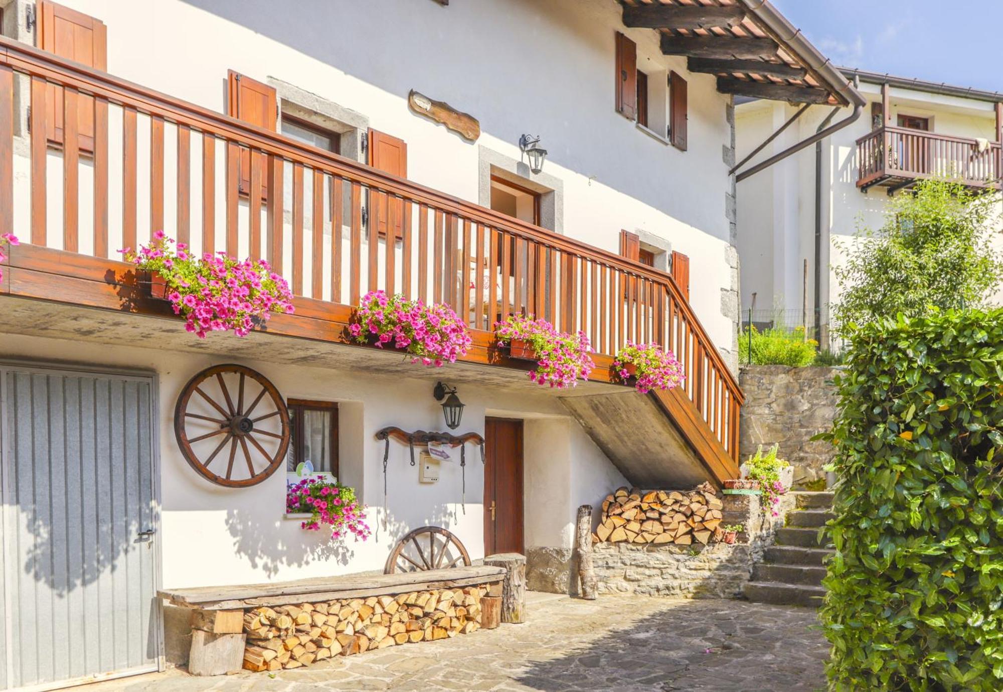 Vila Casa Cebajova Poesia Tribil di Sopra Exteriér fotografie